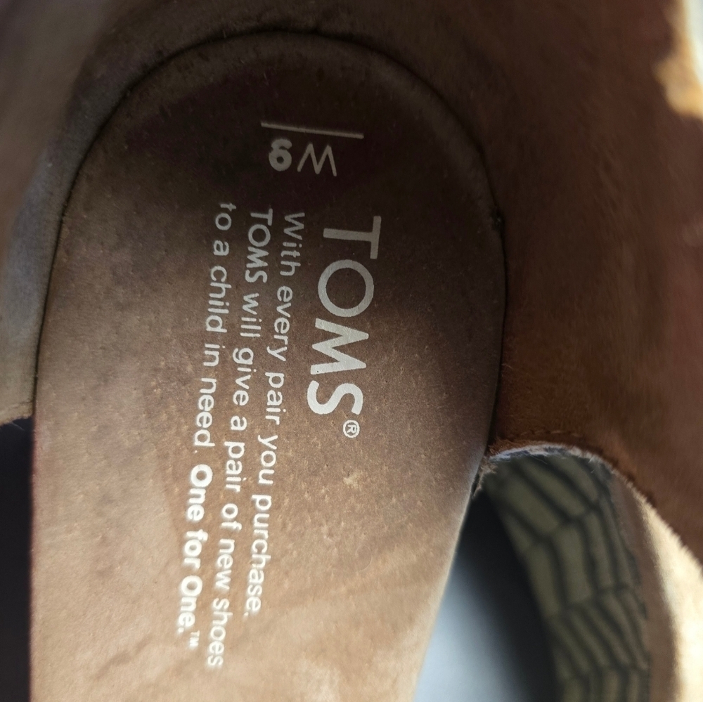 TOMS Sienna Wedge Sandals Sz 9 Burlap Chevron Brown Grey Tan - Picture 8 of 9
